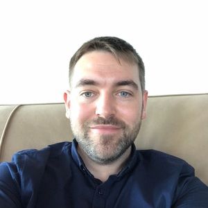 Meet your Posher, Eric